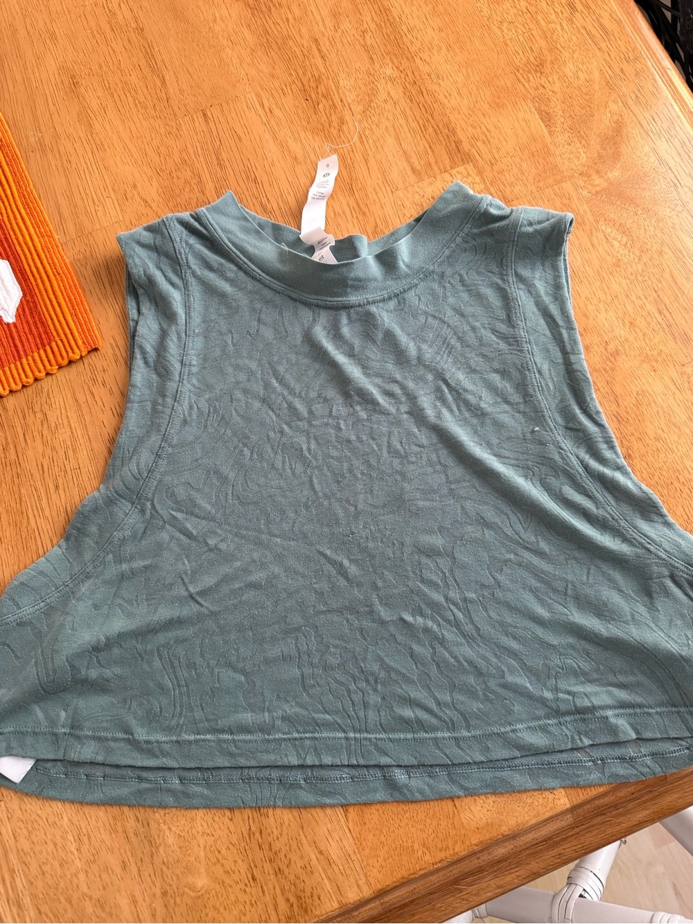 lululemon athletica Sleeveless Crop Tank - Seafoam